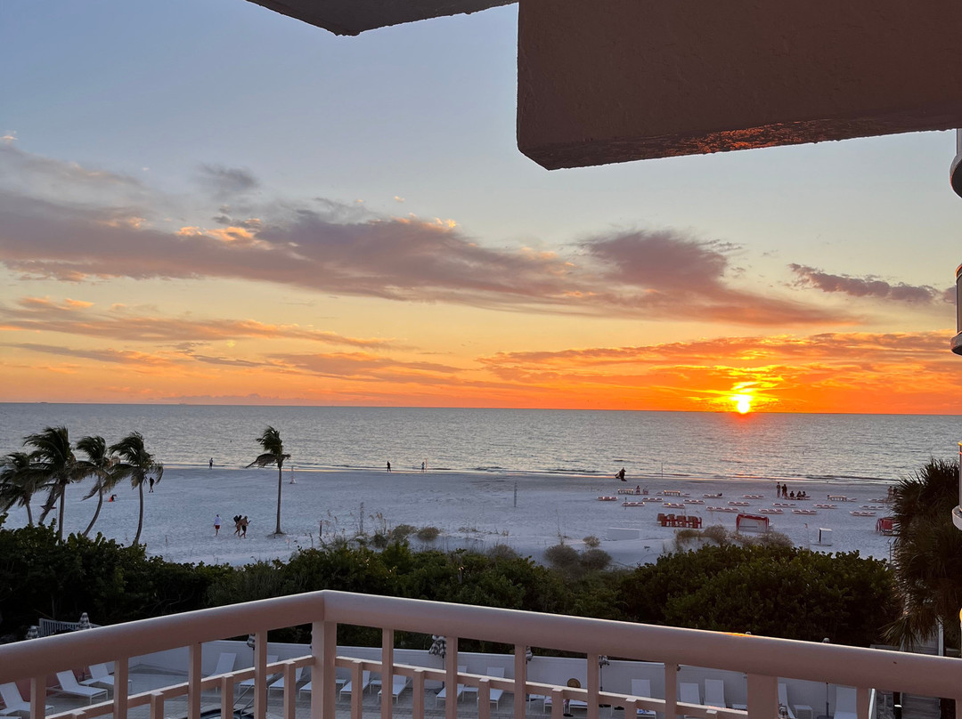 Beach House Suites by The Don CeSar主图