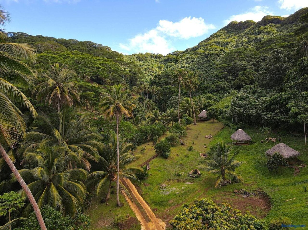 Tahaa Fare Hau Camp