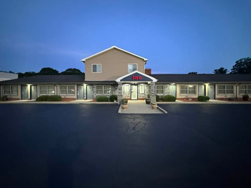 Foster酒店住宿-Quiet Corner Inn