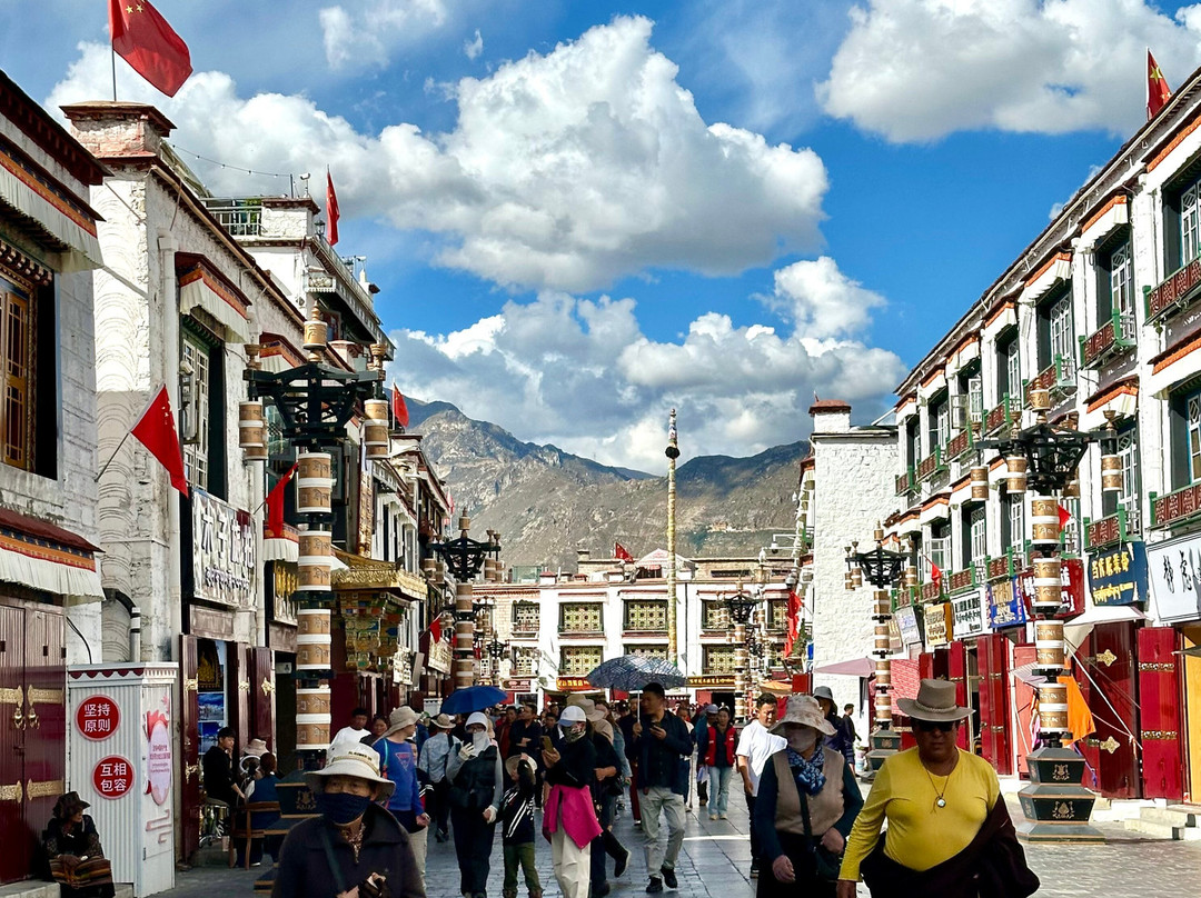 China Highlights-拉萨市必去景点