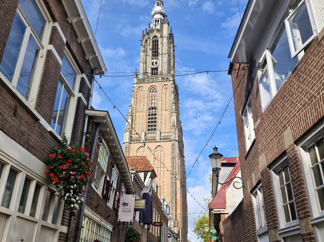 Long John's Pub & Hotel主图