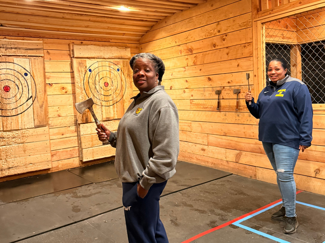 Kersey Valley Axe Throwing-Archdale必去景点
