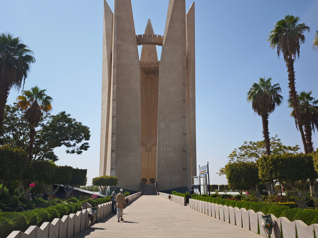 AMR tours-亚斯文必去景点