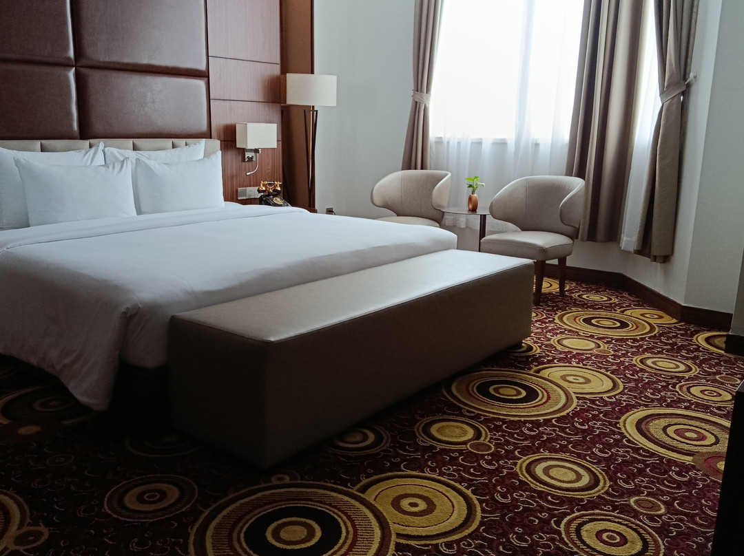 Van Phat Riverside Hotel主图