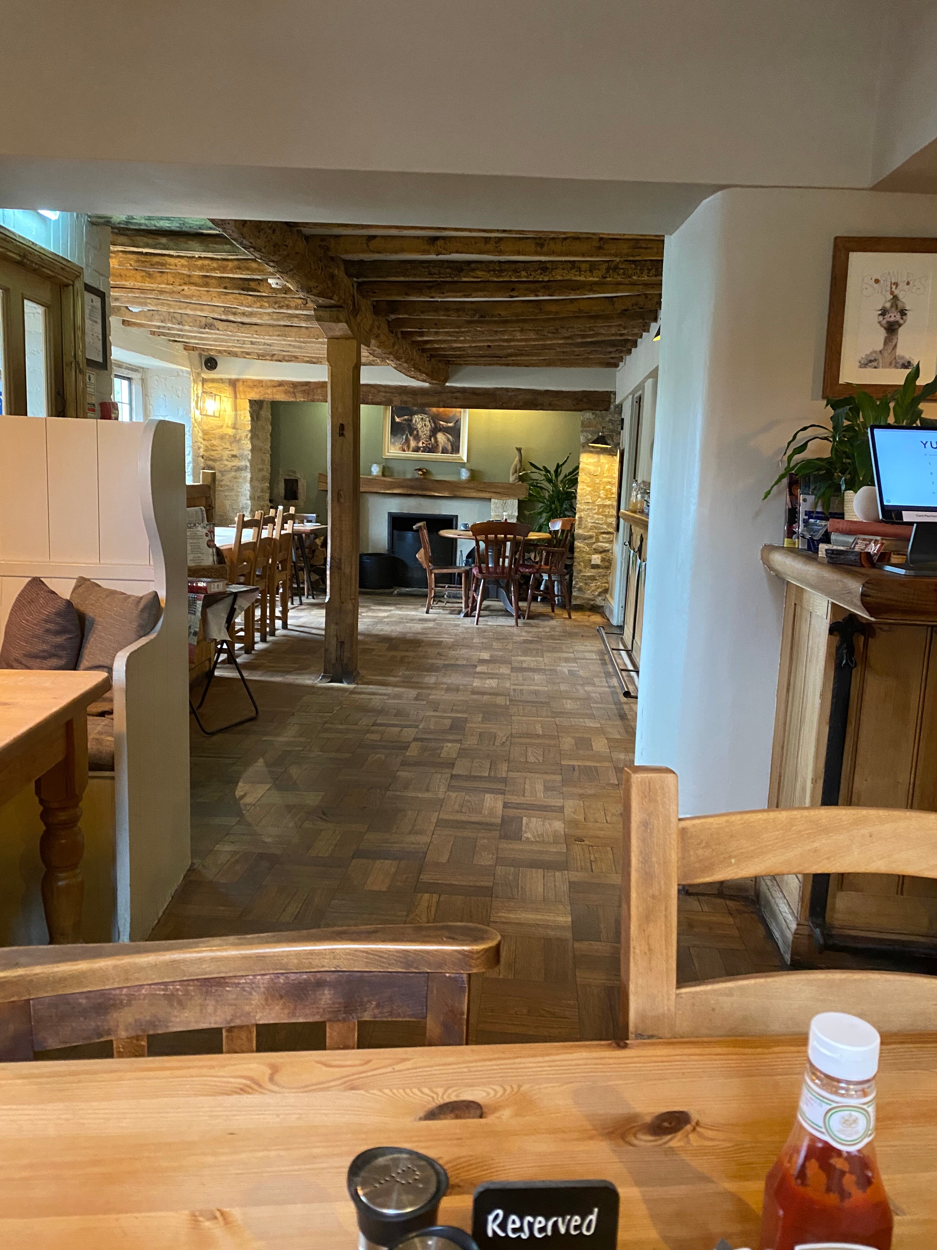 The Masons Arms-官方