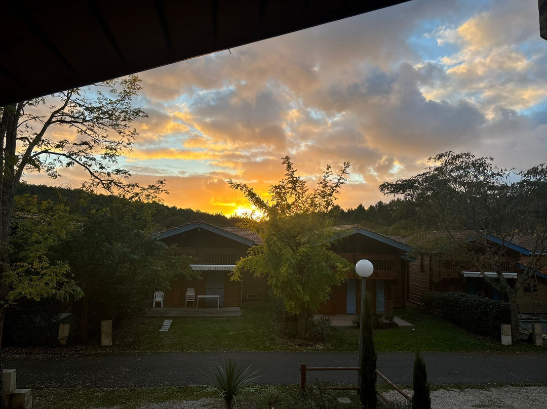 Le village des Pins d'Or主图