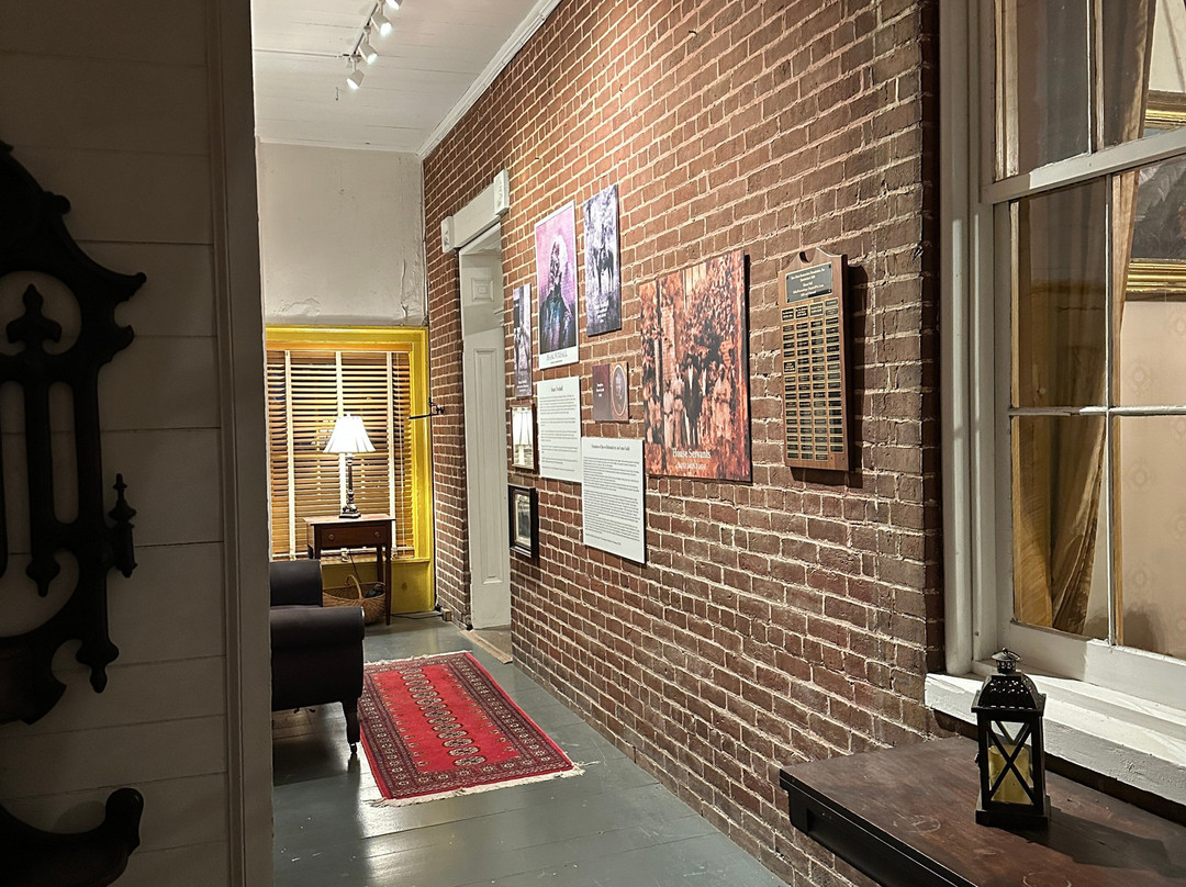 Historic Rose Mont-Gallatin必去景点