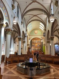 阿西西圣法兰西斯大教堂-圣菲必去景点