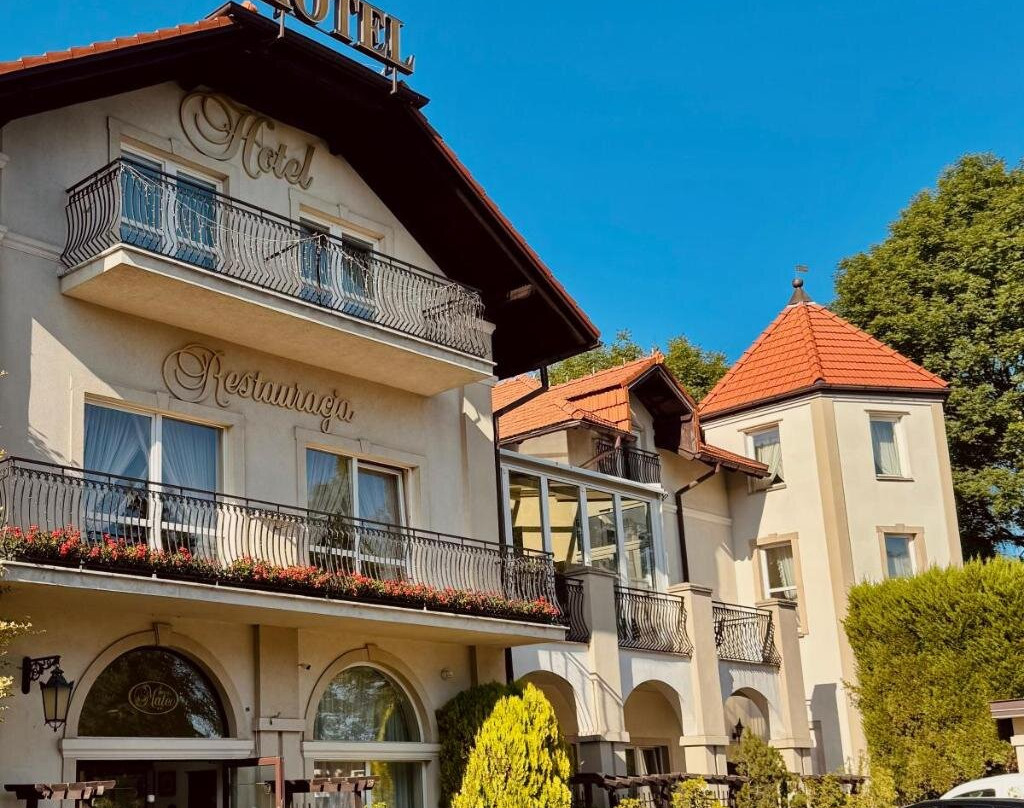 Szydlow酒店住宿-Hotel Mateo