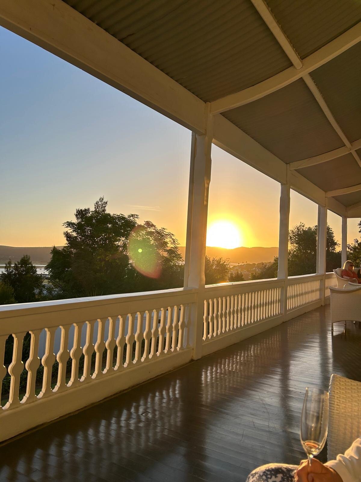 猎鹰视角庄园酒店-官方