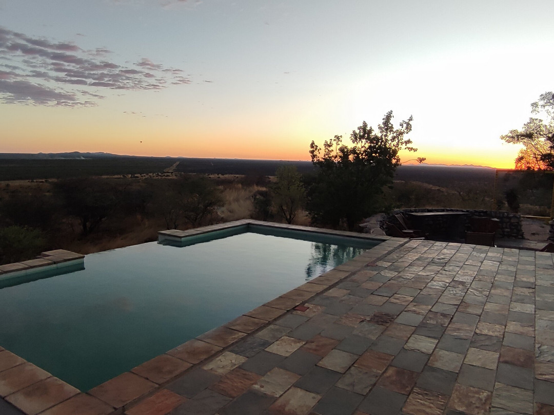 Aloegrove Safari Lodge主图