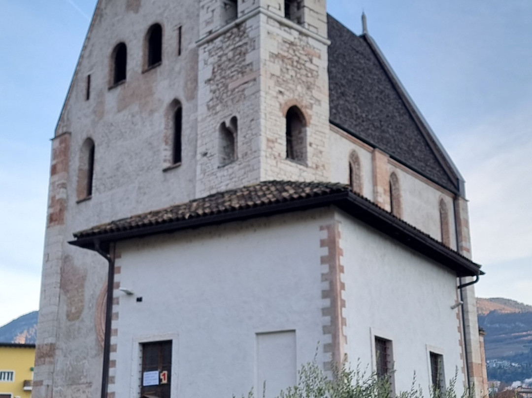 Parrocchia dell'Antica Abbaziale di Sant'Apollinare-特伦托必去景点