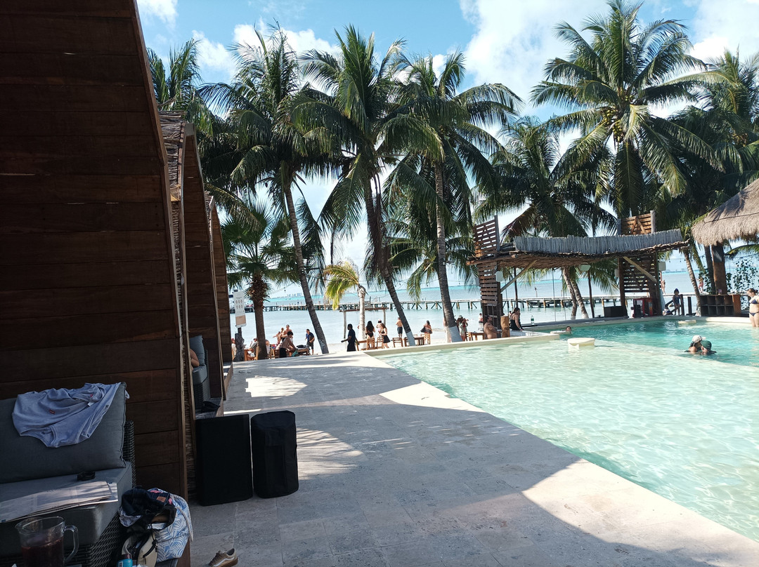 Zaza Yacht & Beach Club