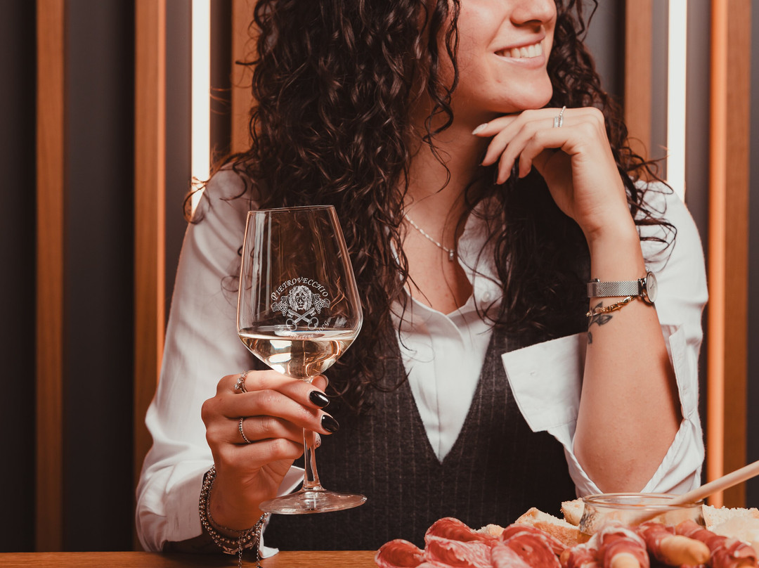 Cantina Pietrovecchio-Santo Stefano必去景点