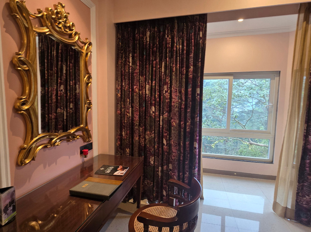 Mayfair Spring Valley Resort Guwahati主图