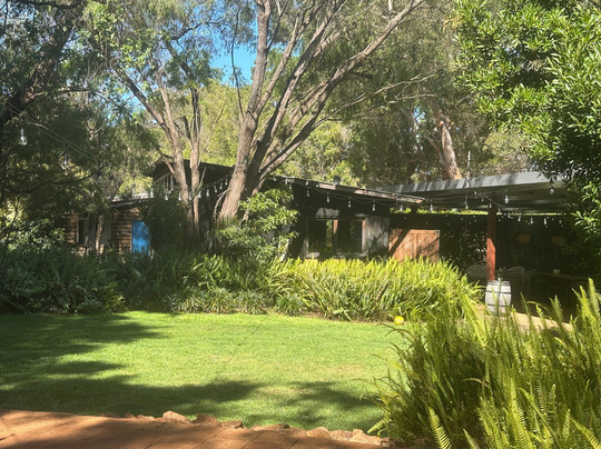 Skigh Wine-雅林角必去景点