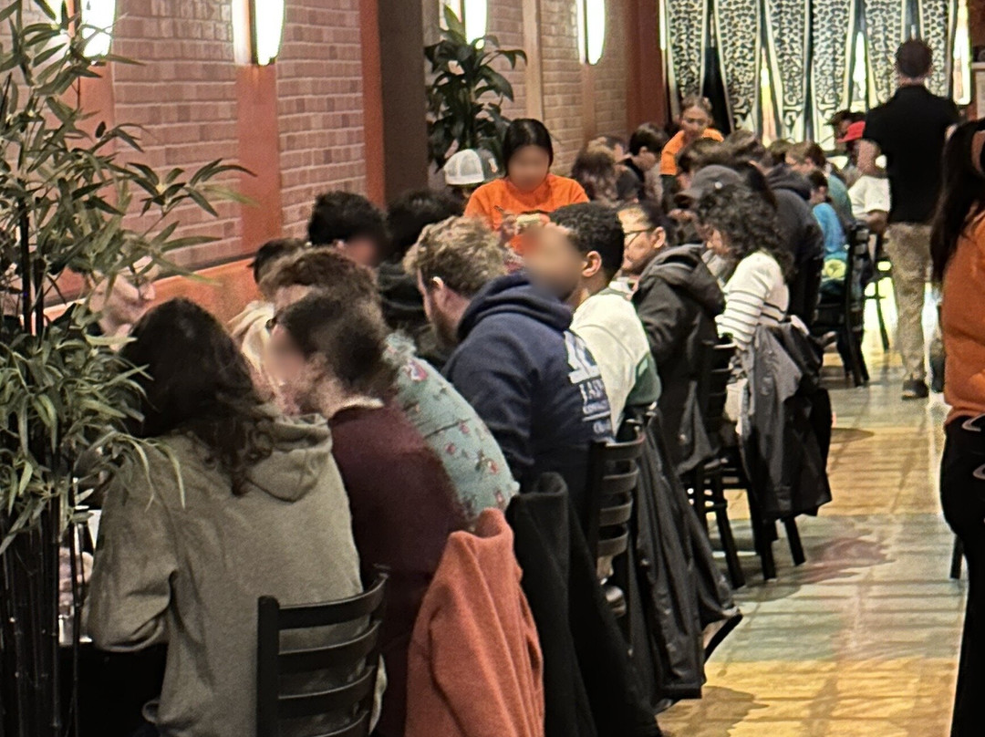 Zushi Sushi and Ramen主图