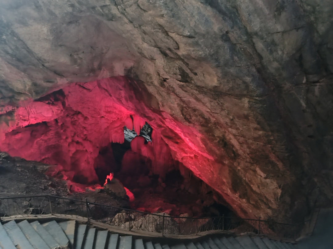 Borra Caves-维沙哈巴南必去景点
