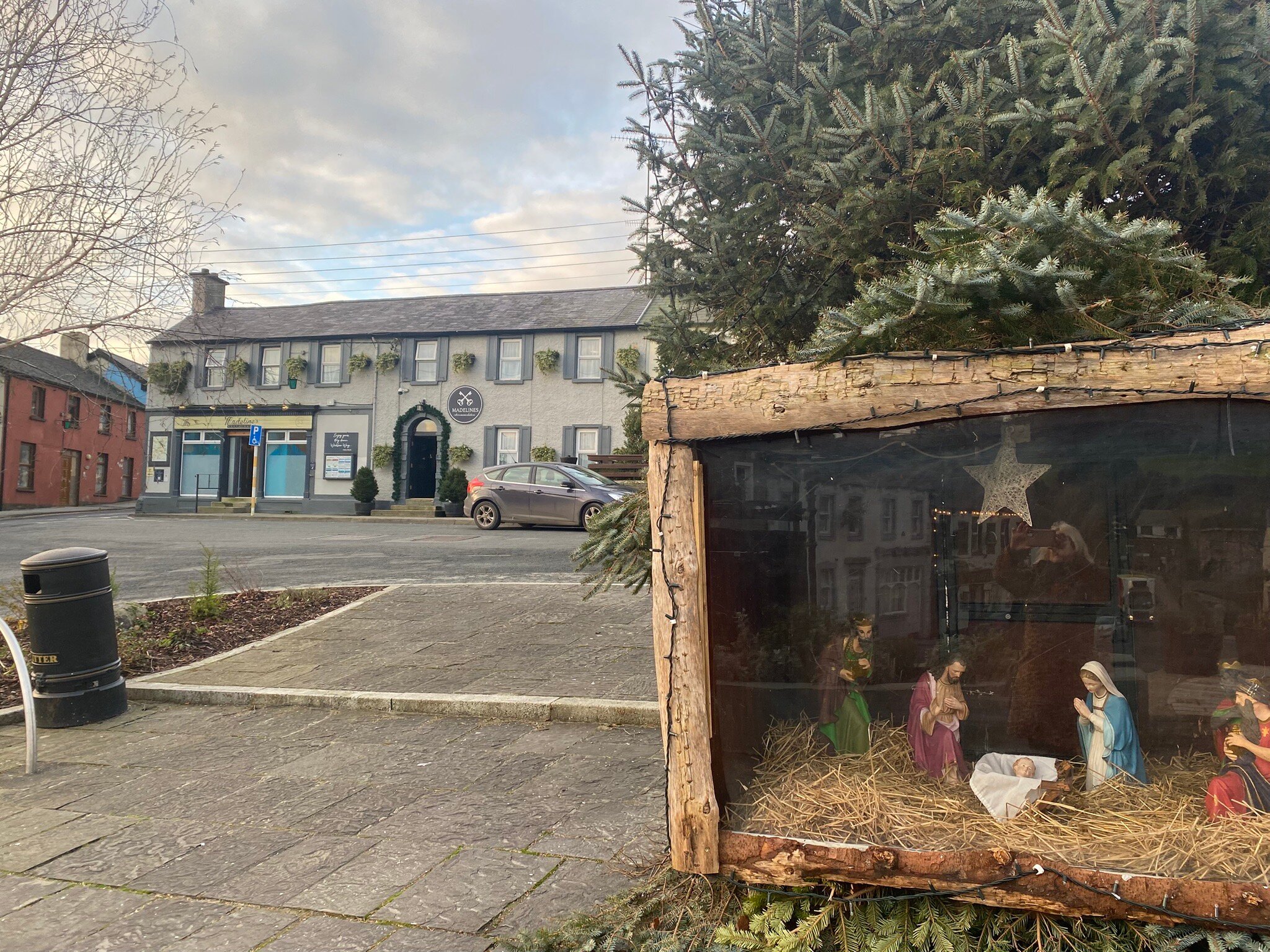 Madelines Accommodation-官方