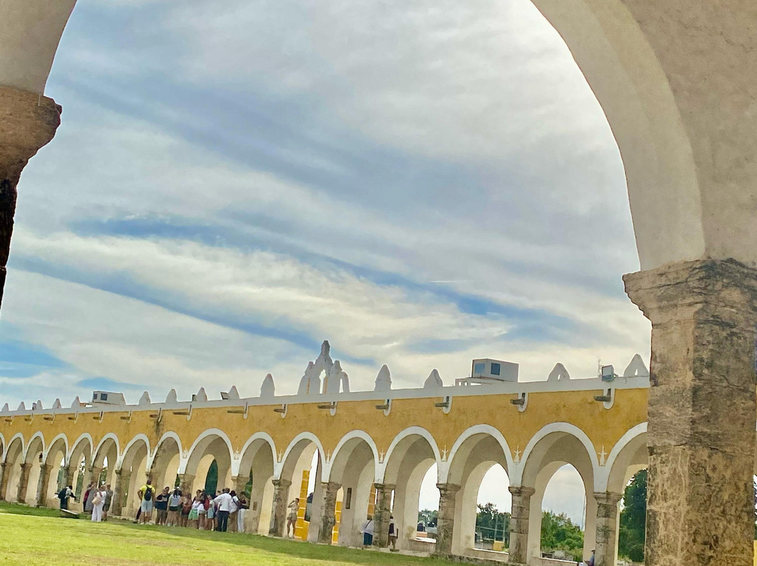 Convento de San Antonio de Padua-Izamal必去景点