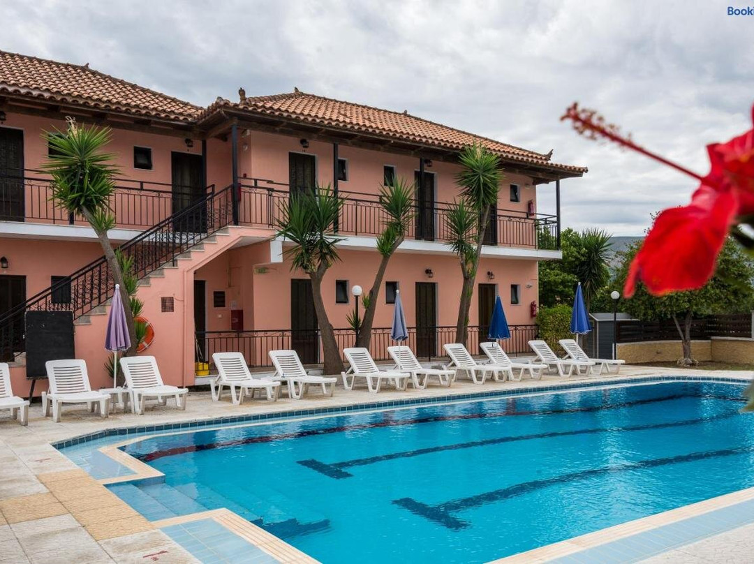 Julias Apartments