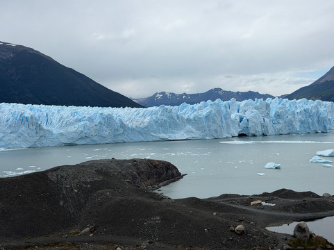 Quasar Expeditions - Patagonia Luxury Tours & Travel-Torres del Paine必去景点
