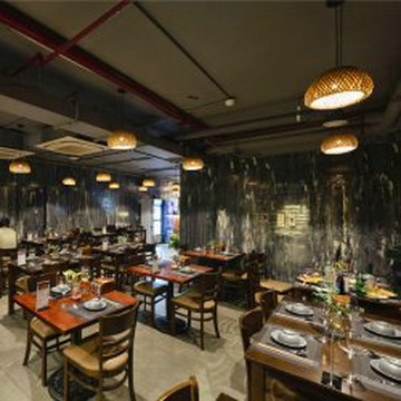 Tung’s Restaurant- Vietnamese Cuisine & Vegetarian Food 2