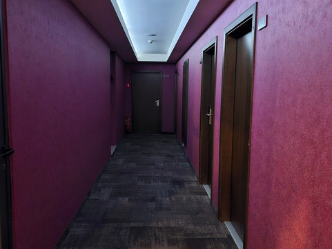 布达佩斯酒店主图