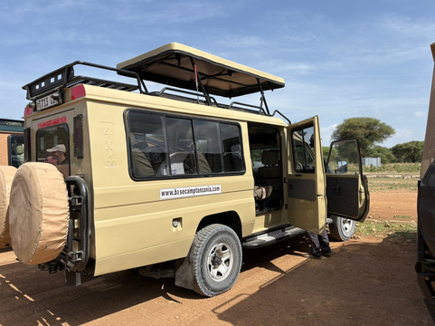 Base Camp Tanzania-阿鲁沙必去景点