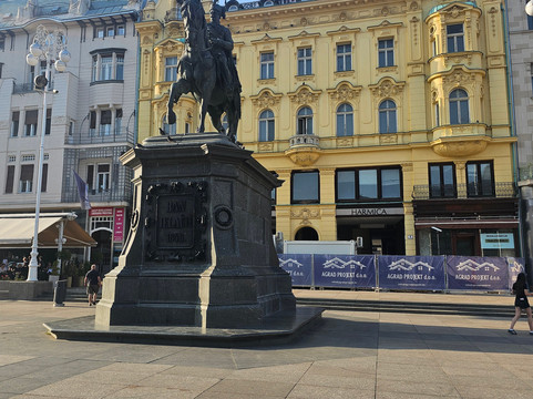 Ban Josip Jelačić Square-萨格勒布必去景点