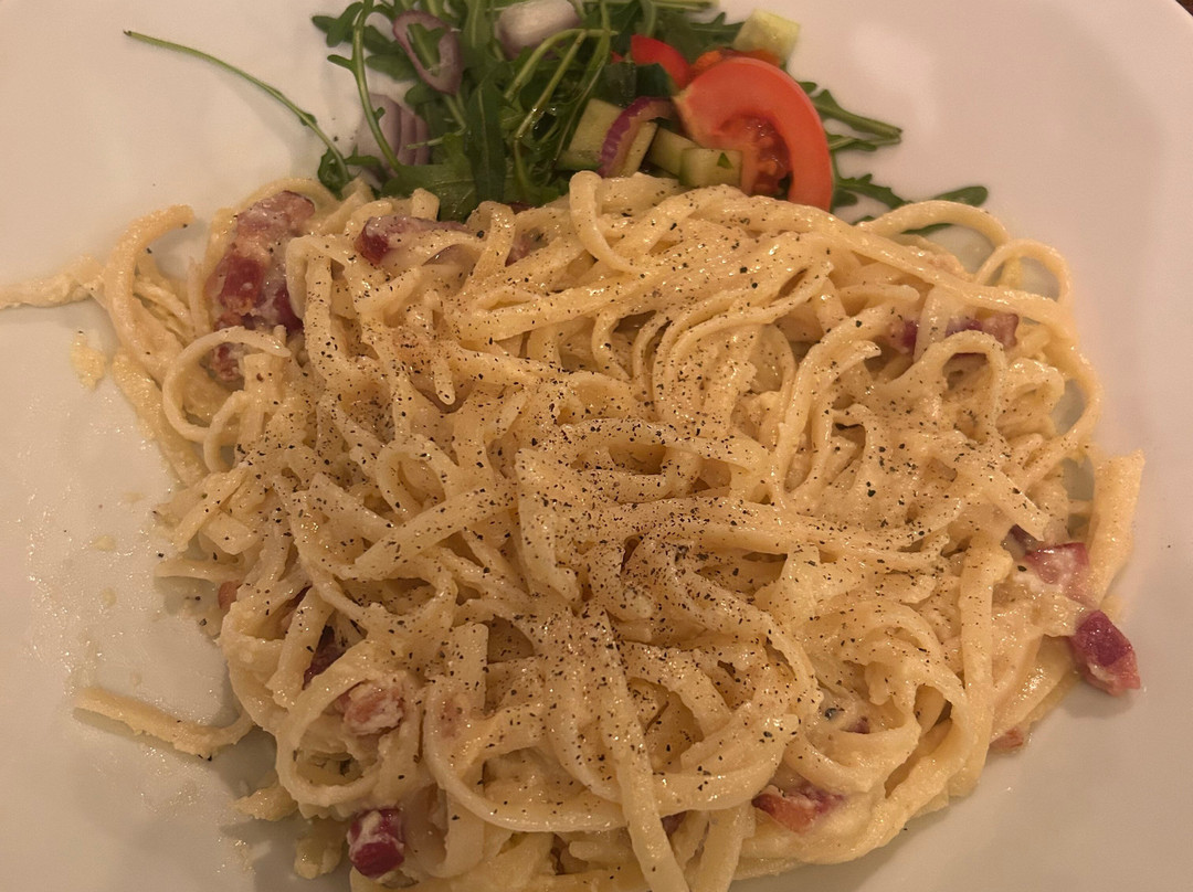 The Angel Inn & Peacock Lounge Wainfleet主图