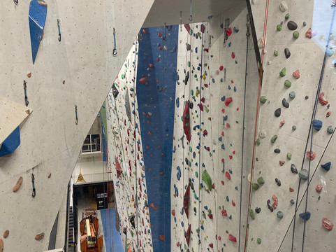 锡塔德弗雷契养生酒店主图