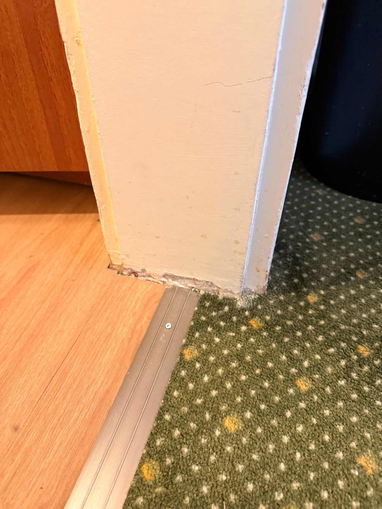 阿尔滕堡枫叶沃德酒店-客卧