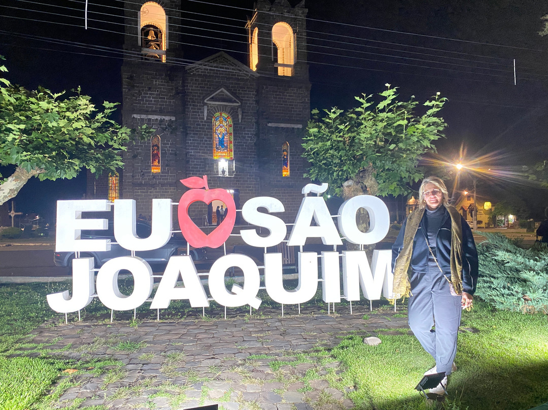 Praça João Ribeiro-Sao Joaquim必去景点