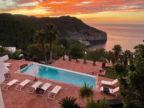 Ananda Yoga Retreats Ibiza-Port de Sant Miguel必去景点