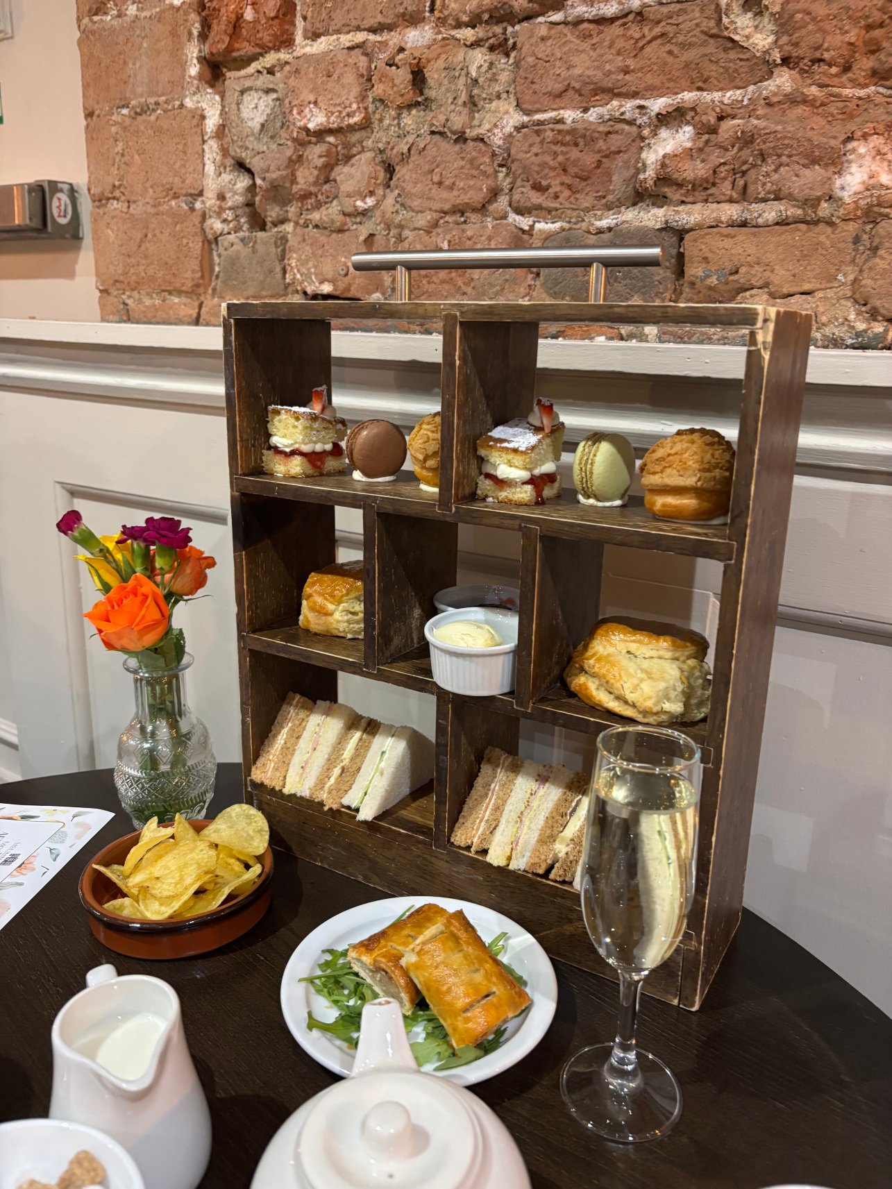 蕾丝市场酒店-官方