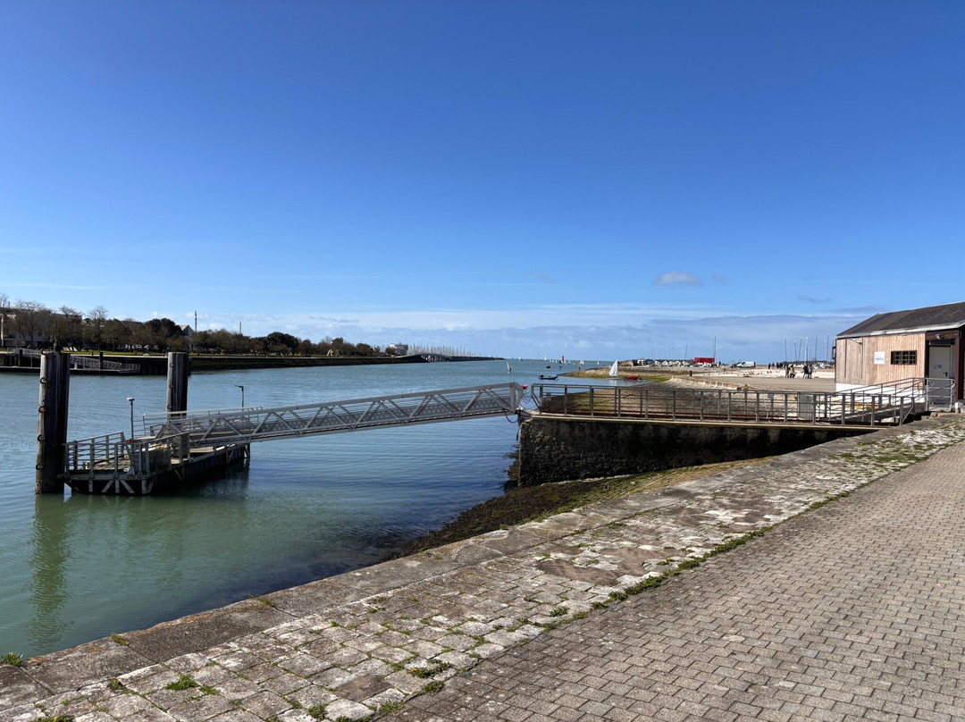 圣尼古拉斯酒店主图