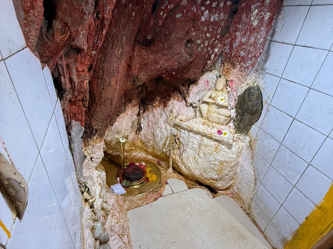 Ranmukteshwar Temple-乌阇必去景点