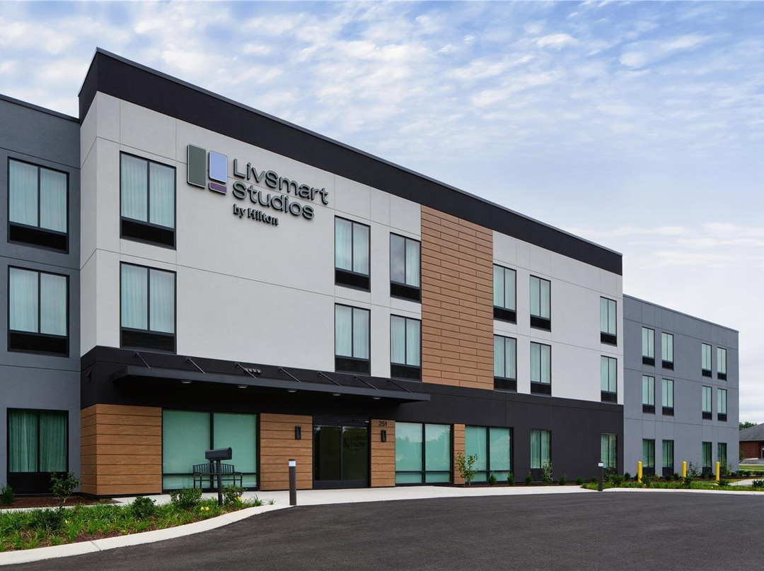 LivSmart Studios by Hilton Tullahoma