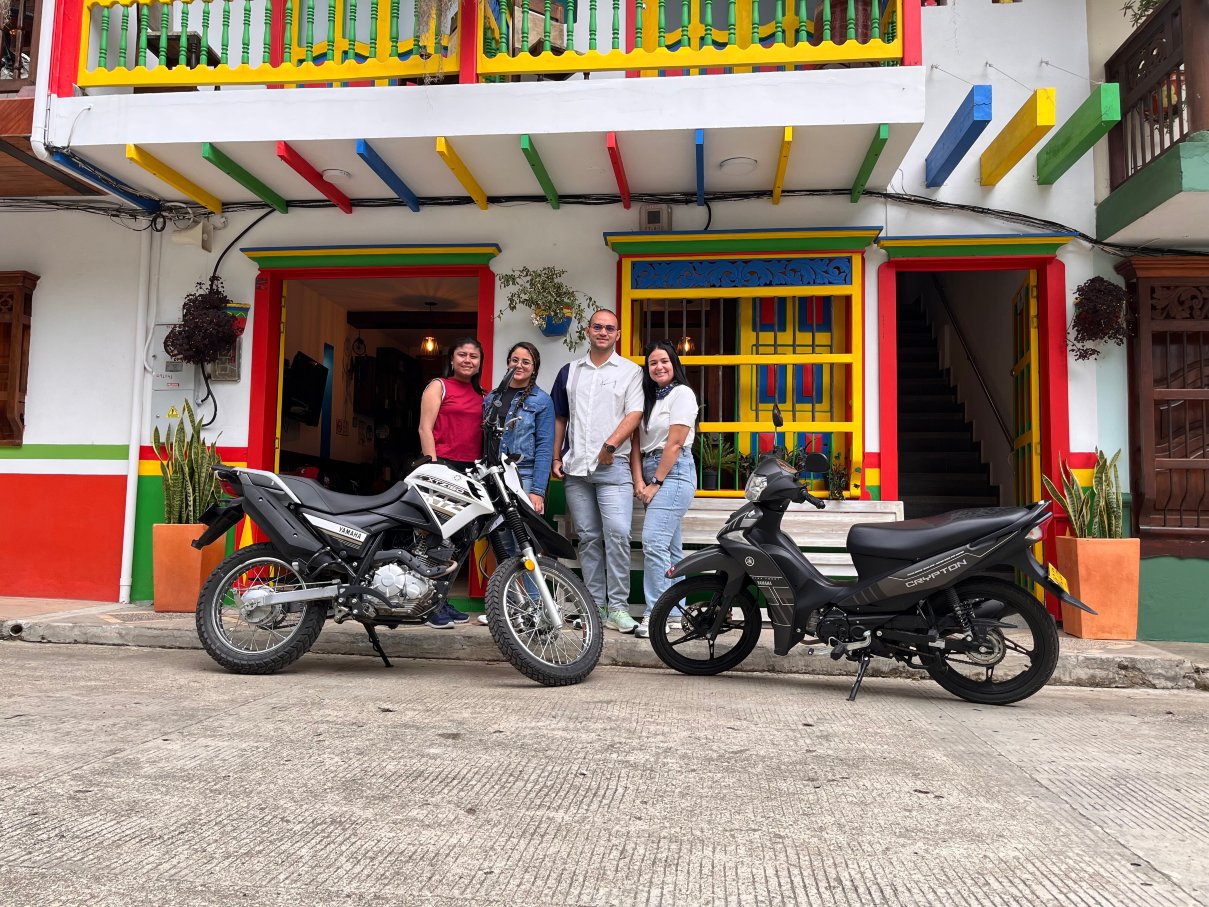 40 Amigos Hotel-官方