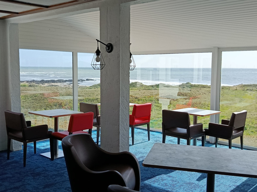 青苔海洋酒店主图