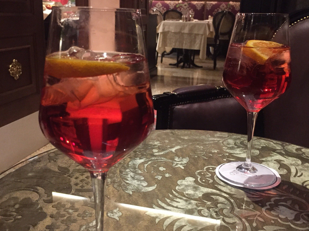 莫雷斯科酒店主图