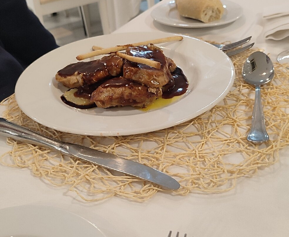 HRT城市巴伊扎旅馆主图