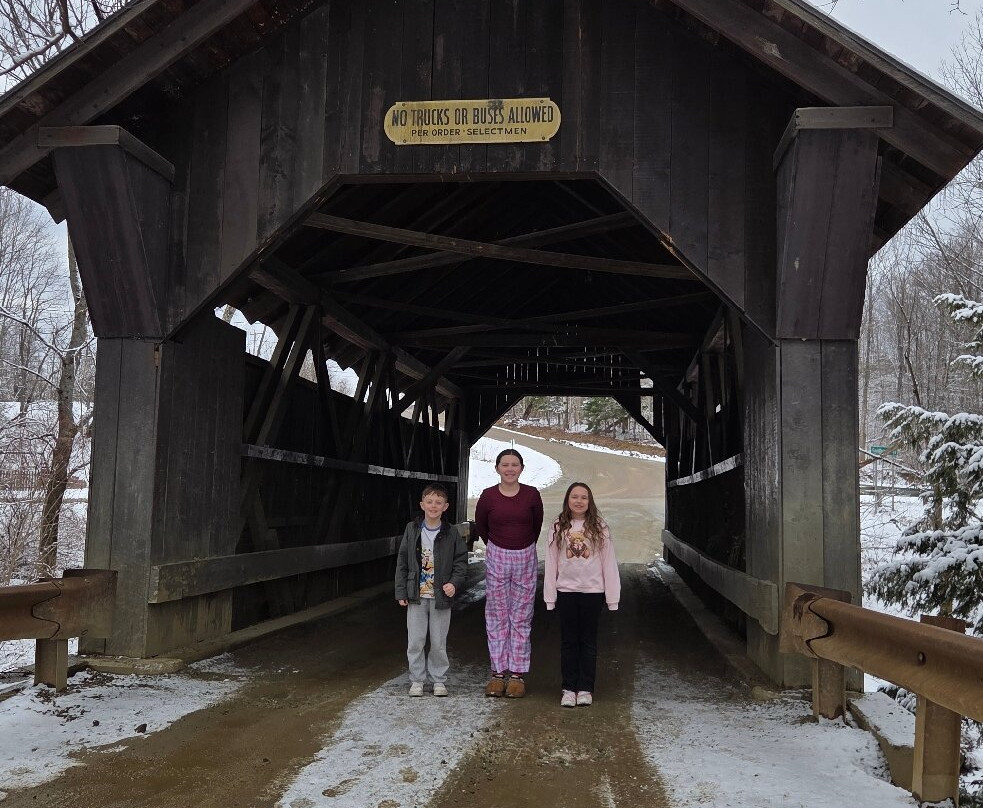 Gold Brook Covered Bridge (Emily's Covered Bridge)-斯托必去景点