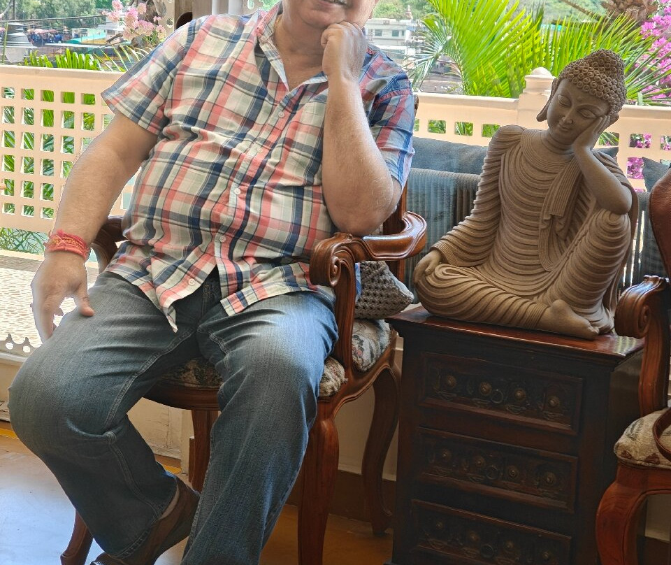 尼科坦瑜伽桑斯克里蒂酒店主图