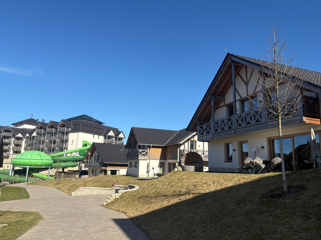 The Grand Green - Familux Resort主图