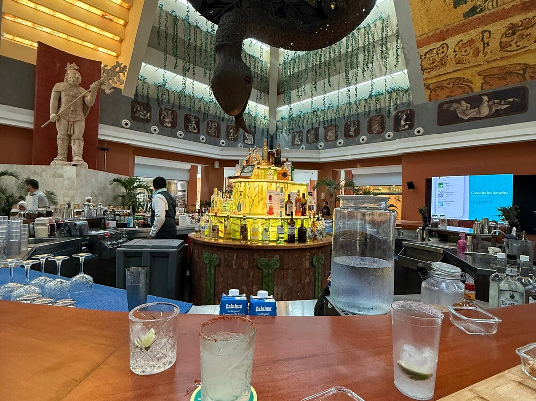 玛雅天堂伊贝罗斯塔精选套房酒店式公寓 - 全包式主图