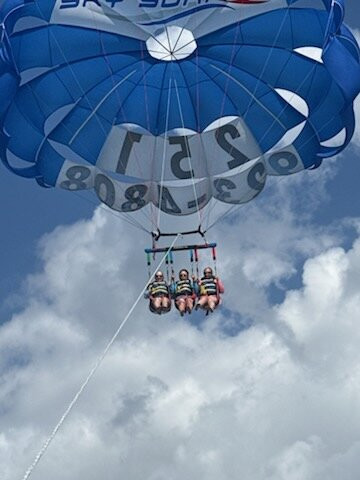 Parasail Sky Surfer-橙色海湾必去景点