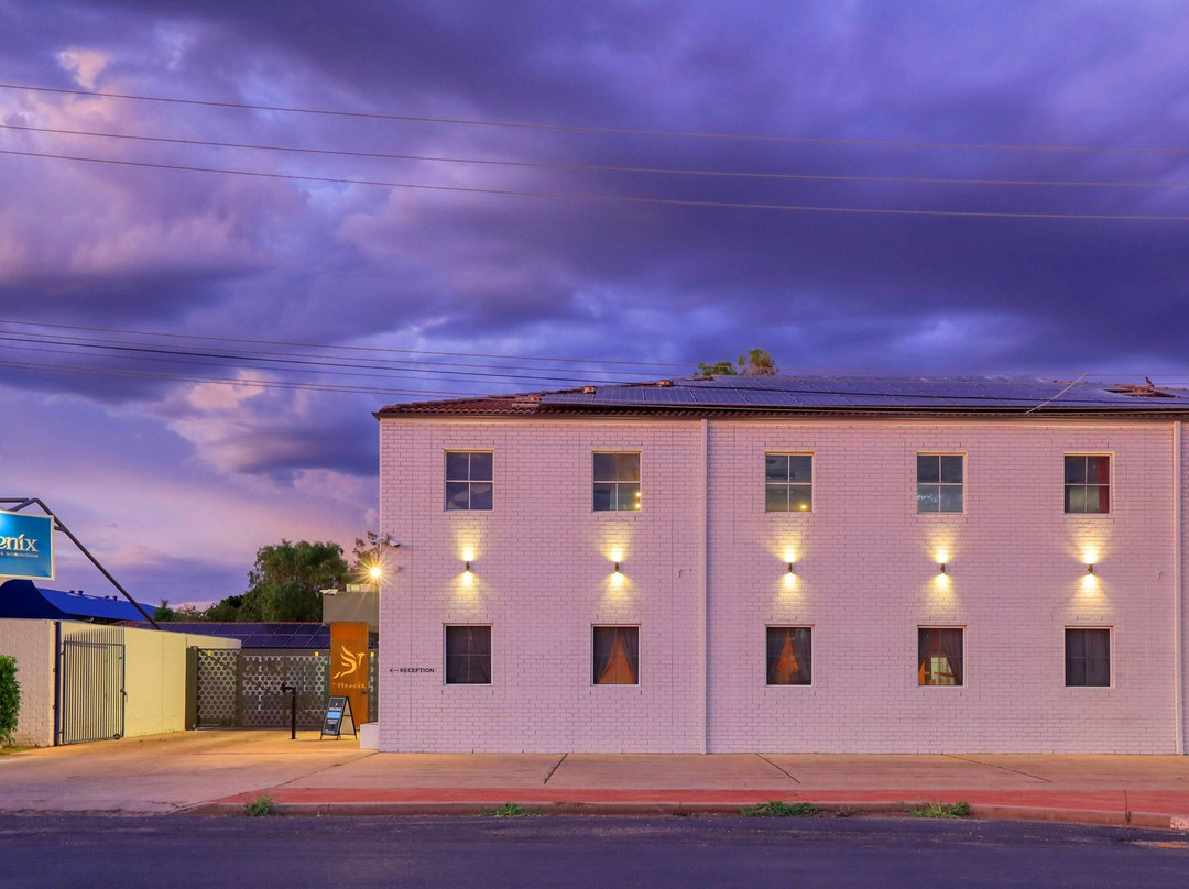 The Phoenix Artesian Spa Resort and Accommodation