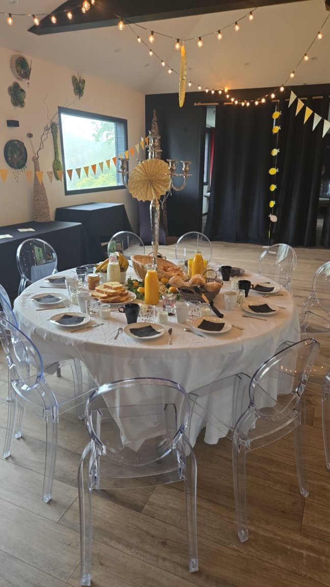 阿比及亚诺曼底区域酒店-旅行者